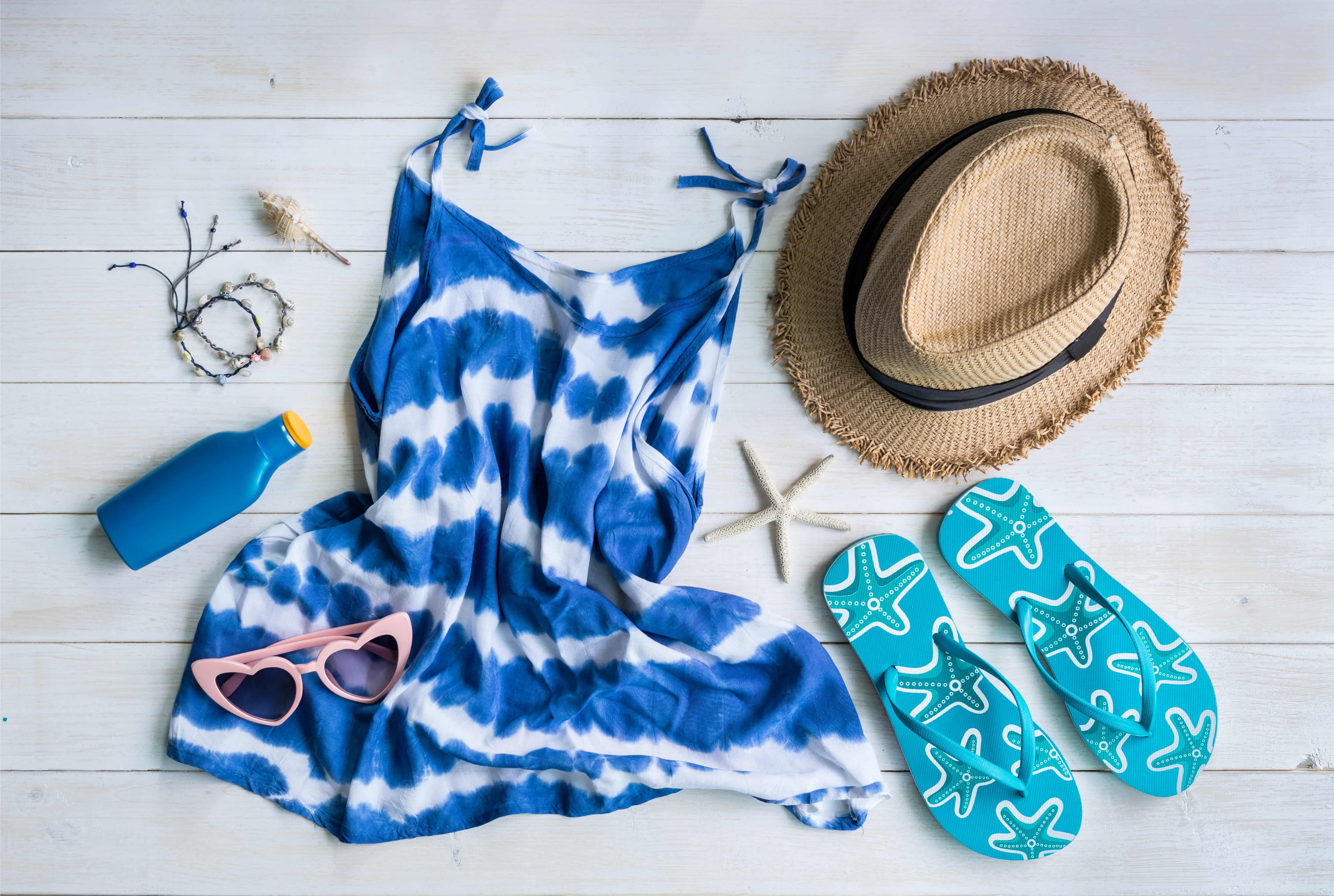 Güneşin Altında Parıldayın: Sezonun En Çarpıcı Plaj Kıyafetleri ve Renk Paletleri